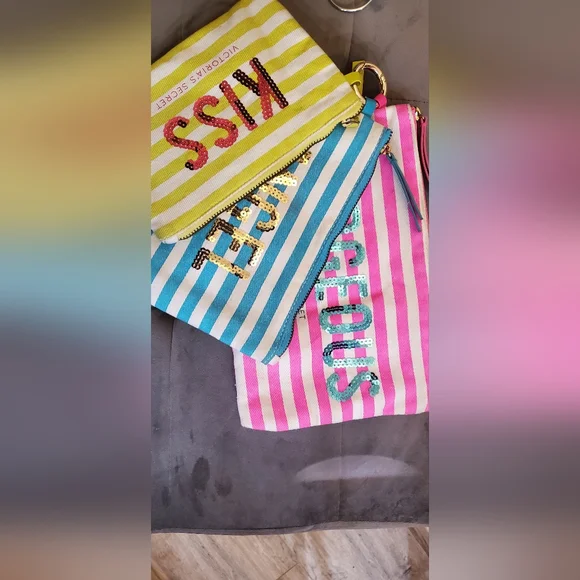 Set of 3 Make-/Cosmetic Bag - Picture 3 of 6